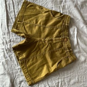 Jungmaven Venice Shorts Unisex M in Coyote Brown